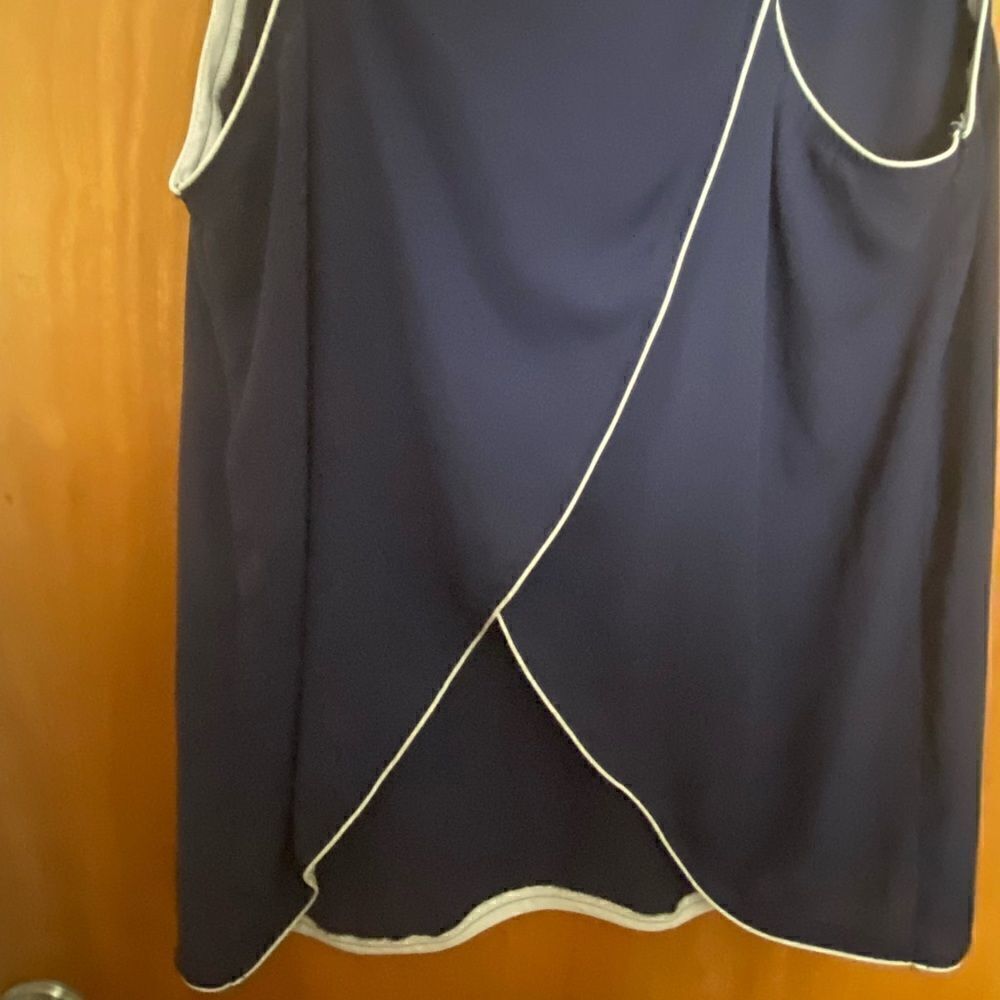 Fun 2 Fun Sleeveless Blouse - Picture 6 of 10